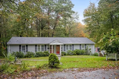 72 Tinkerhill Rd 1