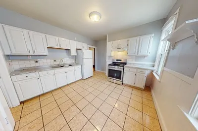 38 King Street #3
