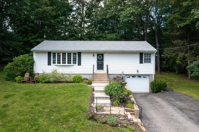 8 Juniper Ln