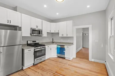 805 E Fifth St #1