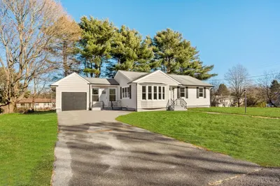 54 Doris Ave 1