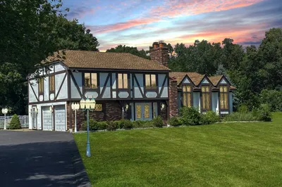 64 Fitzpatrick Rd 1