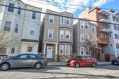 64 Bremen St #3