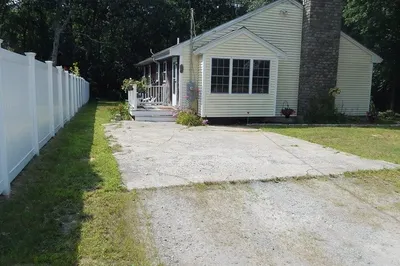 621 Wareham Rd