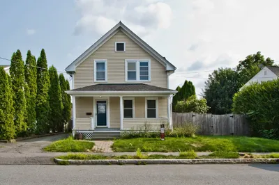 14 Arbutus Rd 1