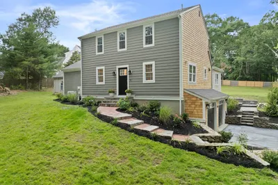 60 Pleasant Street 1