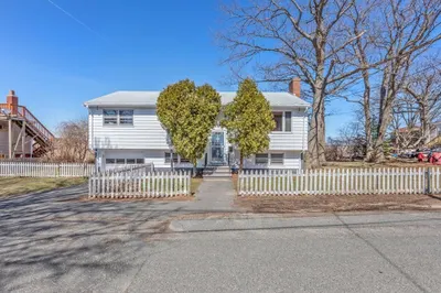 23 Putnam Rd 1