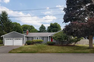 9 Crescent Rd 1