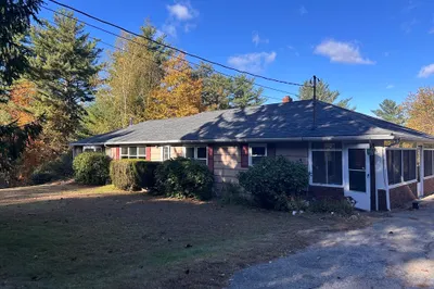 108 Mashapaug Rd 1