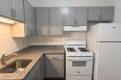 128 Shawmut Street #4 1