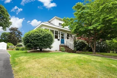 260 Pleasant St
