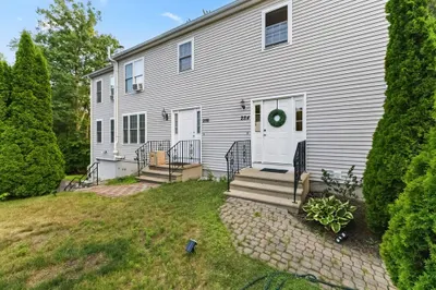 284 S Quinsigamond Ave #284 1