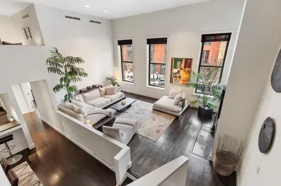 201 Newbury St #202 1