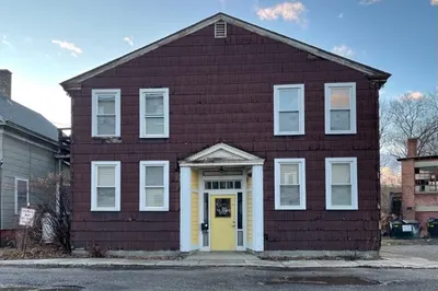 23 Metropolitan Ct