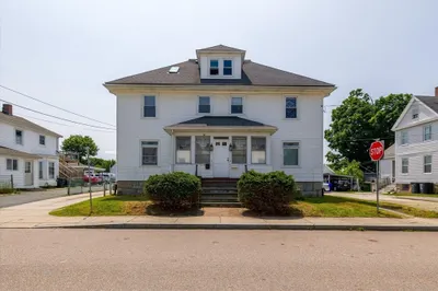 30 Church St #1 1