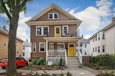 60 Randolph St #1