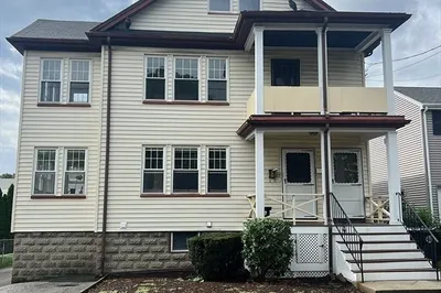 31-33 Evans St #31