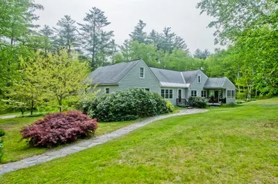 231 S Shelburne Road 1