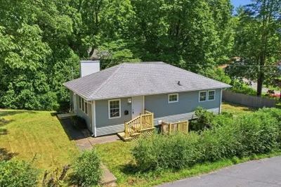 217 West Main St 1