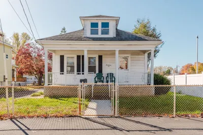 35 Winter St