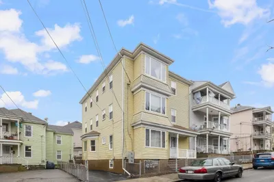 132 Horton St 1
