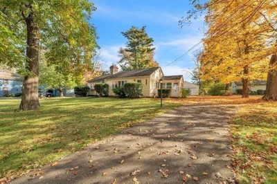 240 Prospect St 1