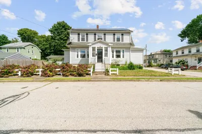 3 Carrollton Ave 1