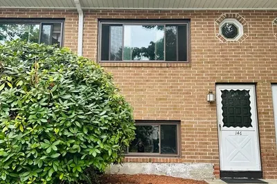 146 Farrwood Dr #146