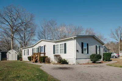 92 Leisurewoods Dr 1