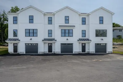 112 Genest St #17 1