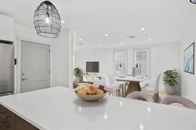26 Crescent Ave #3