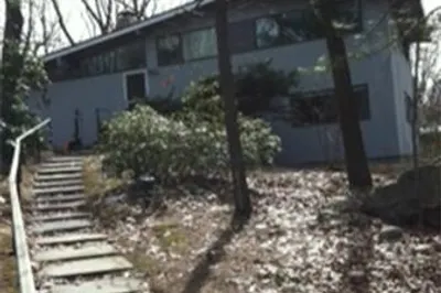 41 Peacock Farm Rd #41 1
