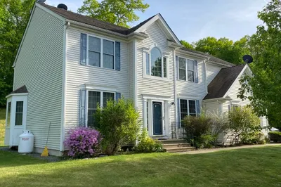 70 Aspen Ave 1