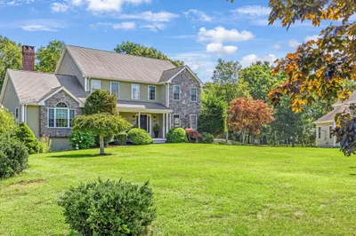 250 Cameron Dr 1