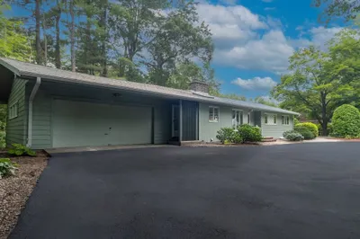 112 Captain Rd 1