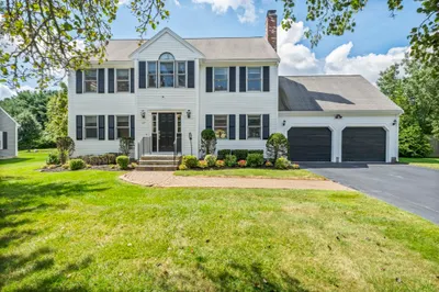 27 Sparrow Rd 1