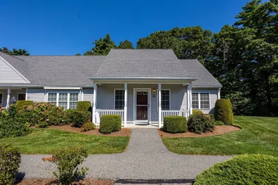 7 Cranberry Grove Way #D