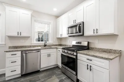 511 Geneva Avenue #2