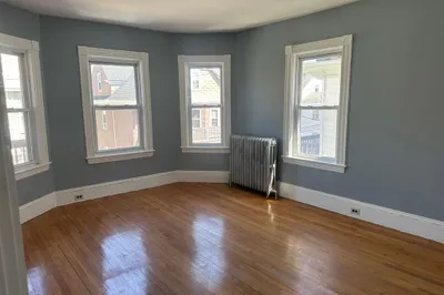 7 Gayland St #2 1