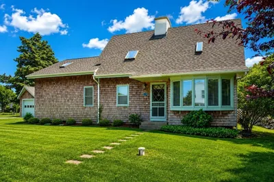 8 Juniper Rd 1