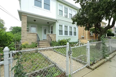 98 Woodside Ave #2 1
