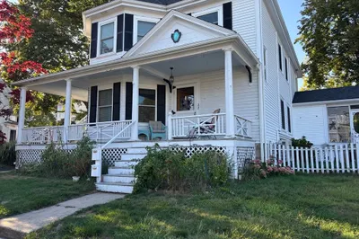 27 Wheelock Ave #2