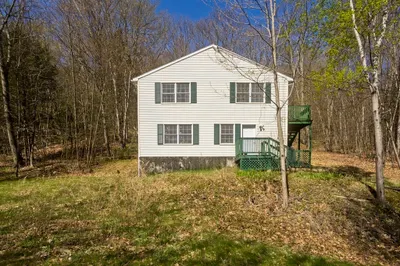 300 Middlefield Rd 1