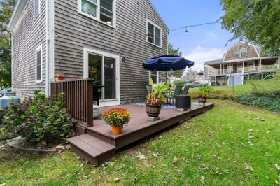24 Avenue C 1