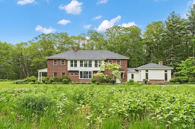 229 Fairhaven Hill Rd 1
