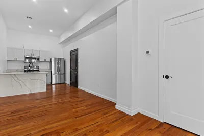 280 Essex Street #401 1