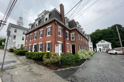12 Essex Street #6 1