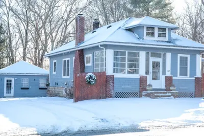 321 Anawan St