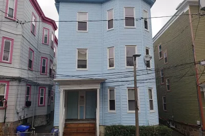 11 Arcola St #1