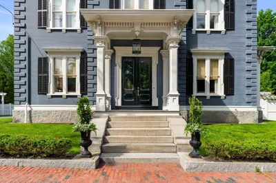 212 High Street 1